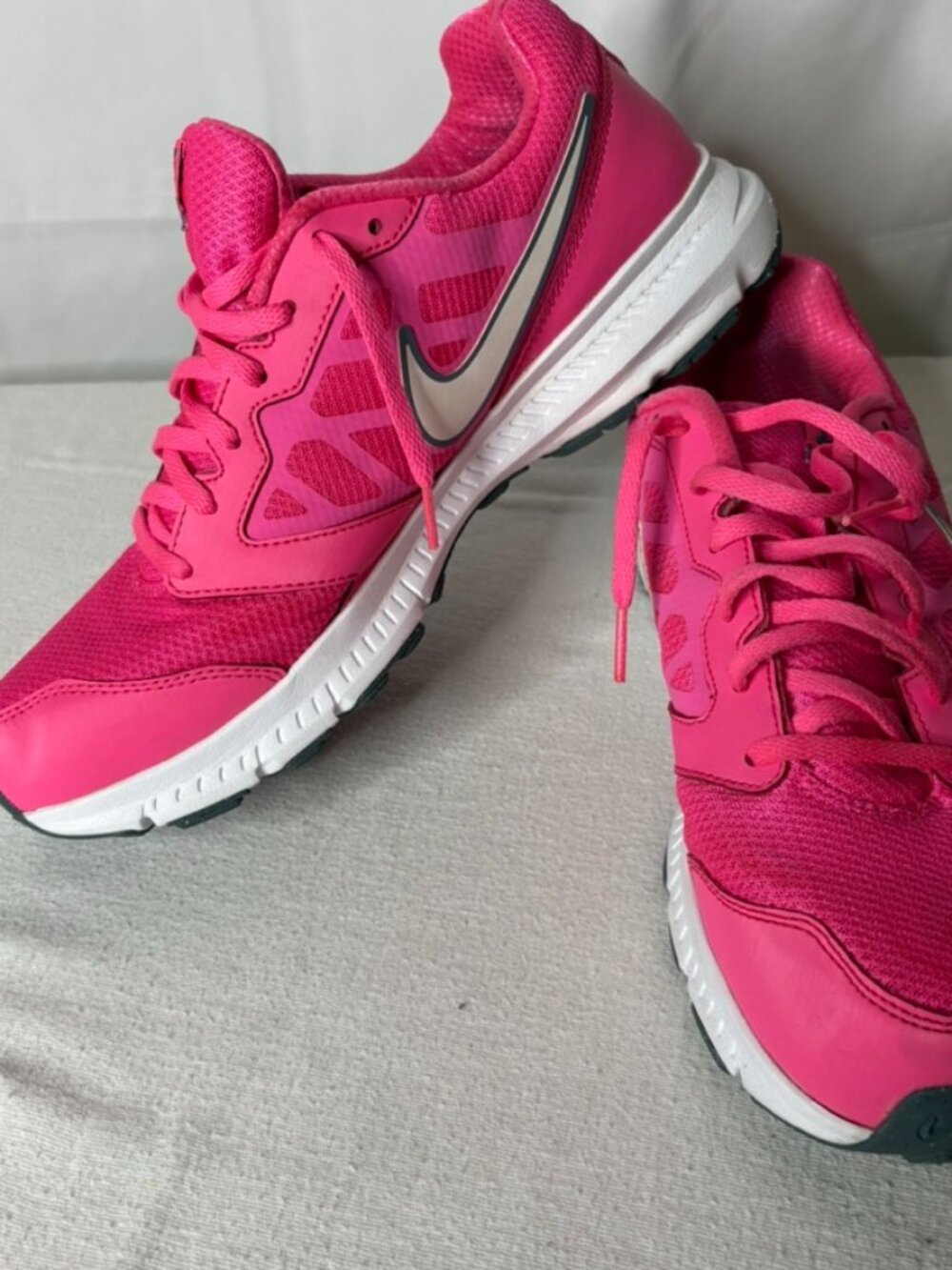 Nike Downshifter 6 Sneakers Shoes Running Training Athletic Pink Womens 11